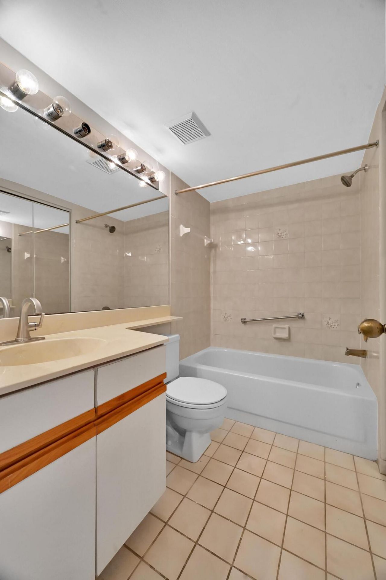 2516 SE Anchorage Cove, Unit H-3, Port Saint Lucie, FL 34952 Photo