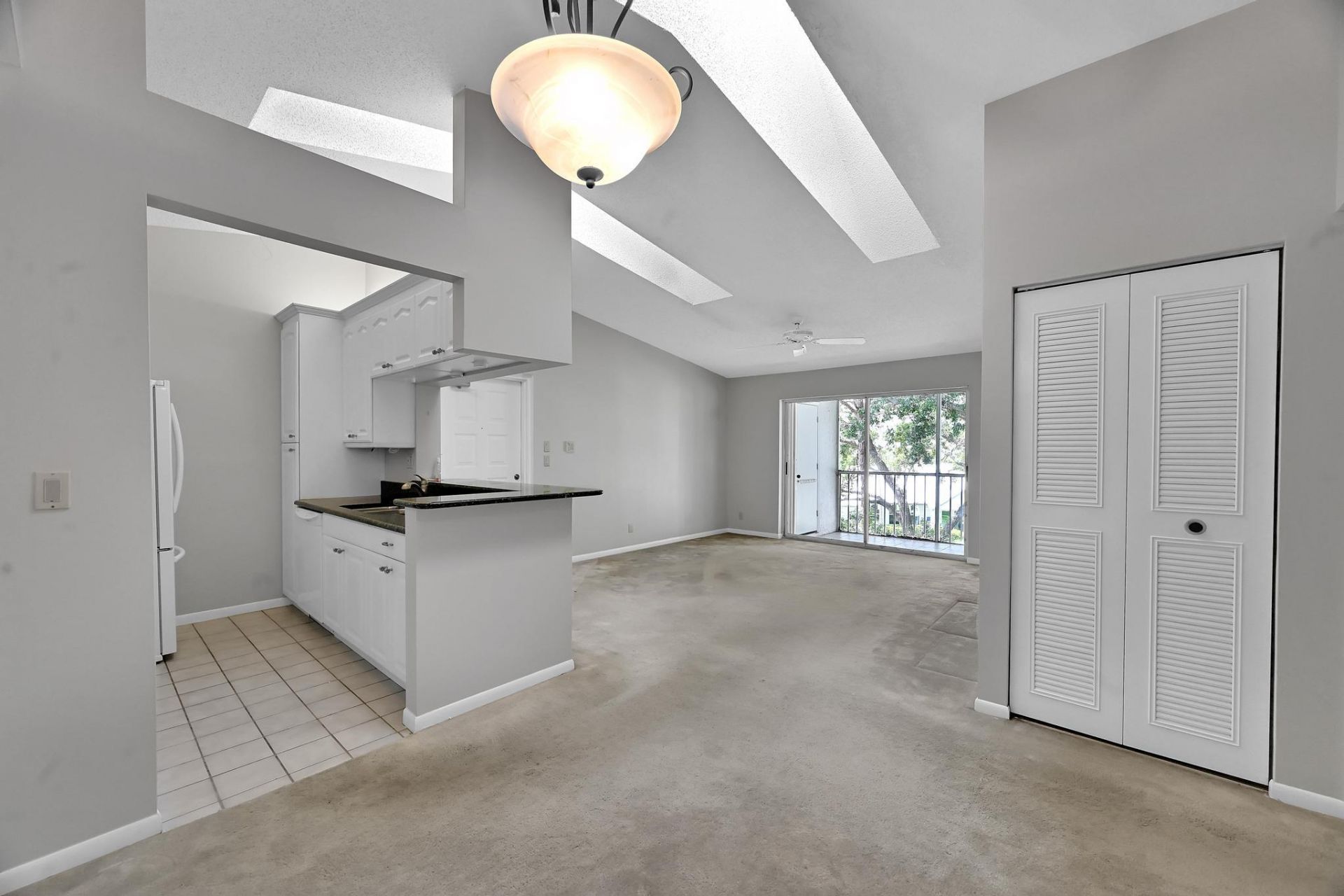 2516 SE Anchorage Cove, Unit H-3, Port Saint Lucie, FL 34952 Photo