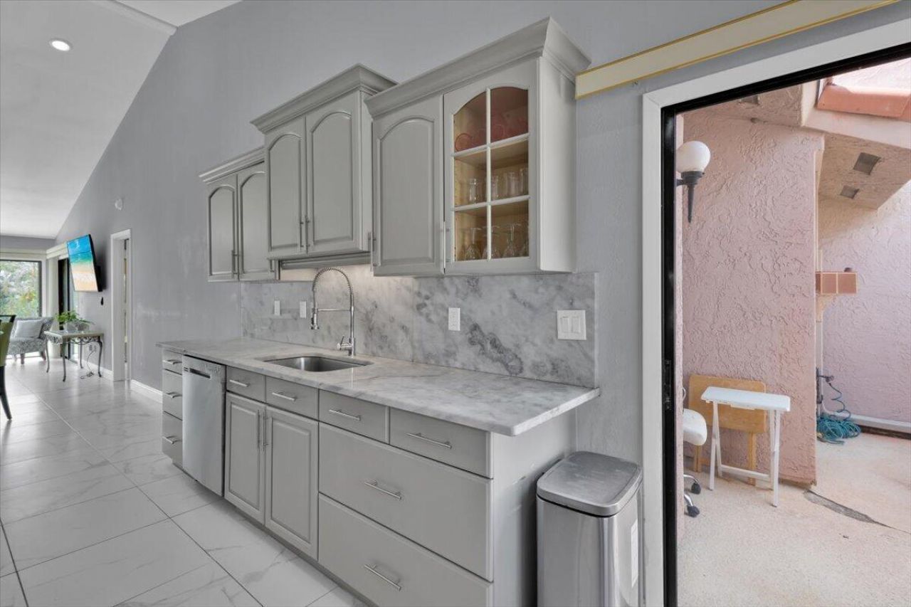 3535 SE Sandpiper Court, Port Saint Lucie, FL 34952 Photo