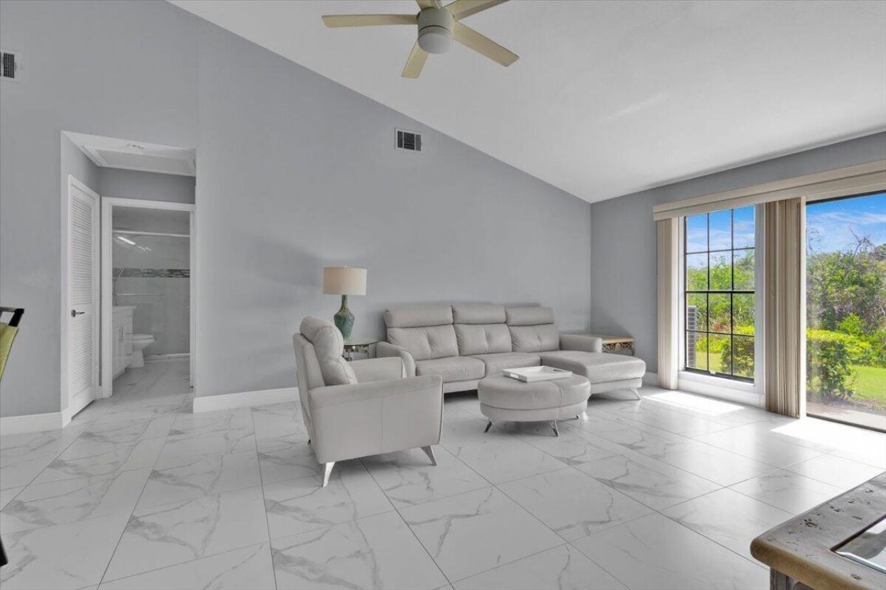 3535 SE Sandpiper Court, Port Saint Lucie, FL 34952 Photo
