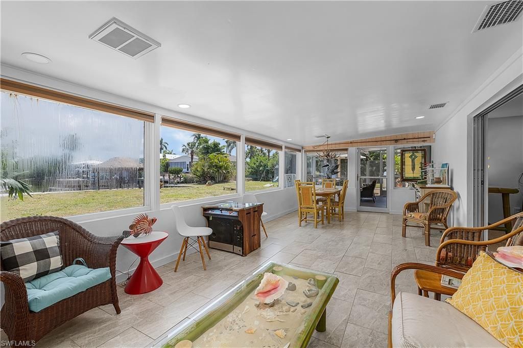 5387 Marina Dr, Bokeelia, FL 33922 Photo