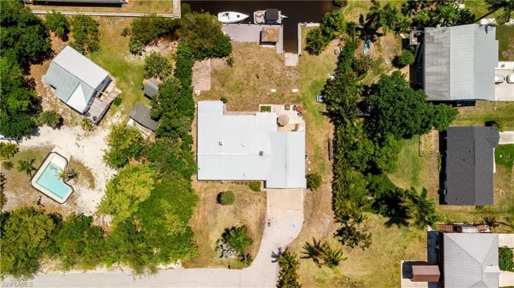 5387 Marina Dr, Bokeelia, FL 33922 Photo