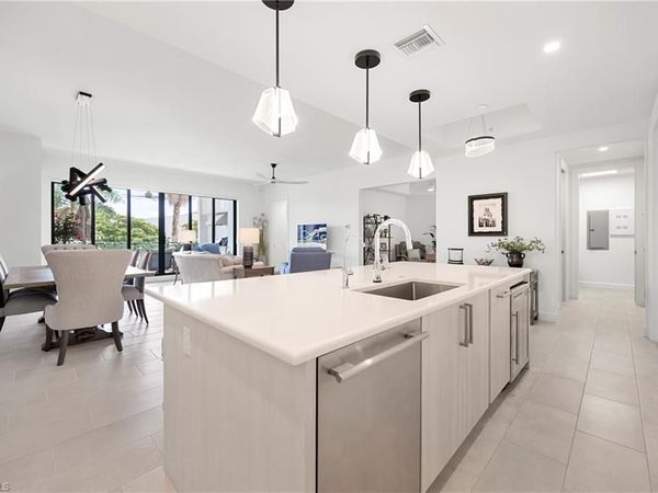 1125 Central AVE , Unit 275, NAPLES, FL 34102
