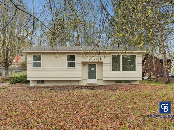 1444 Ames Avenue E, Saint Paul, MN 55106