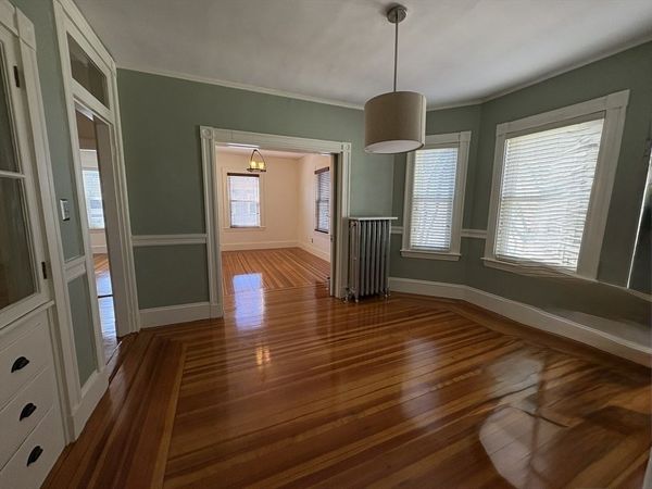 62 Ibbetson St, Unit 3L, Somerville, MA 02144