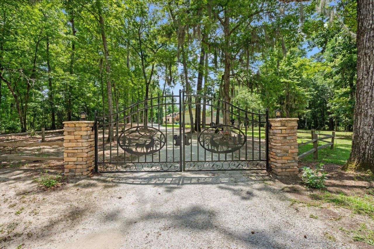 117 Hickory Landing Court Photo 11
