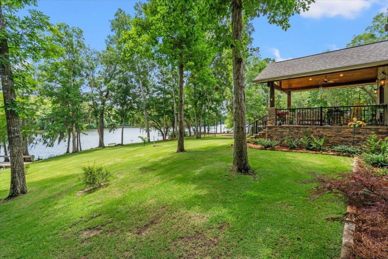 117 Hickory Landing Court Photo 4