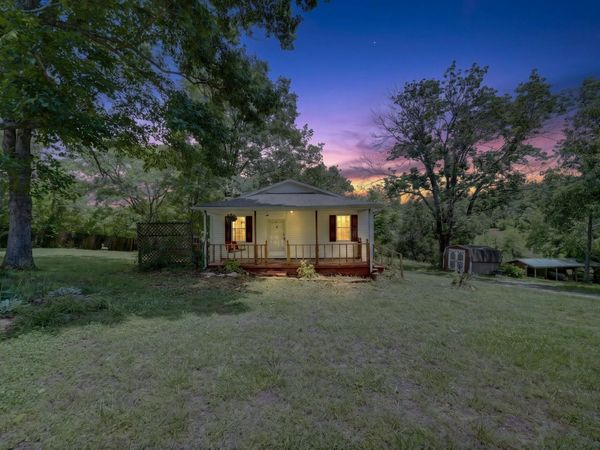 432 Moore Hollow Rd, Prospect, TN 38477
