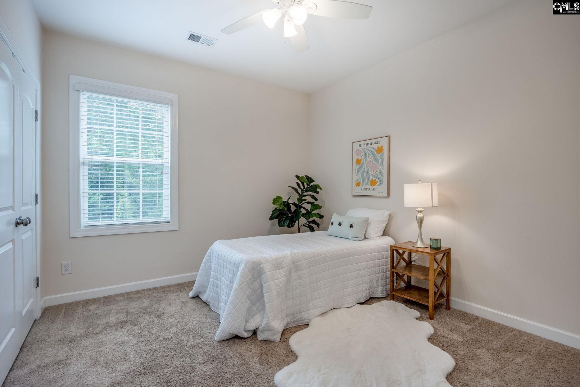 354 Montrose Drive  Photo 29