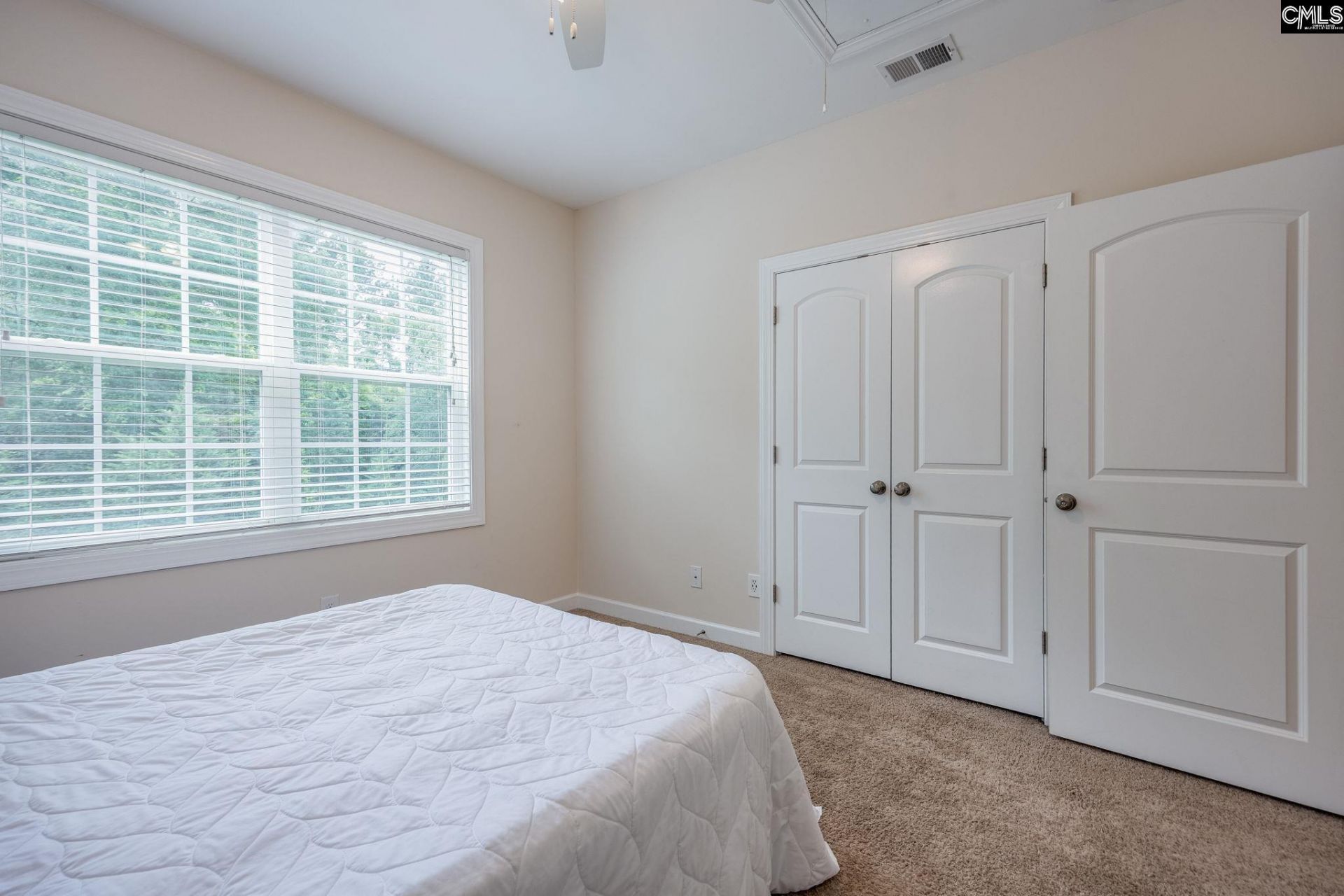 354 Montrose Drive  Photo 37