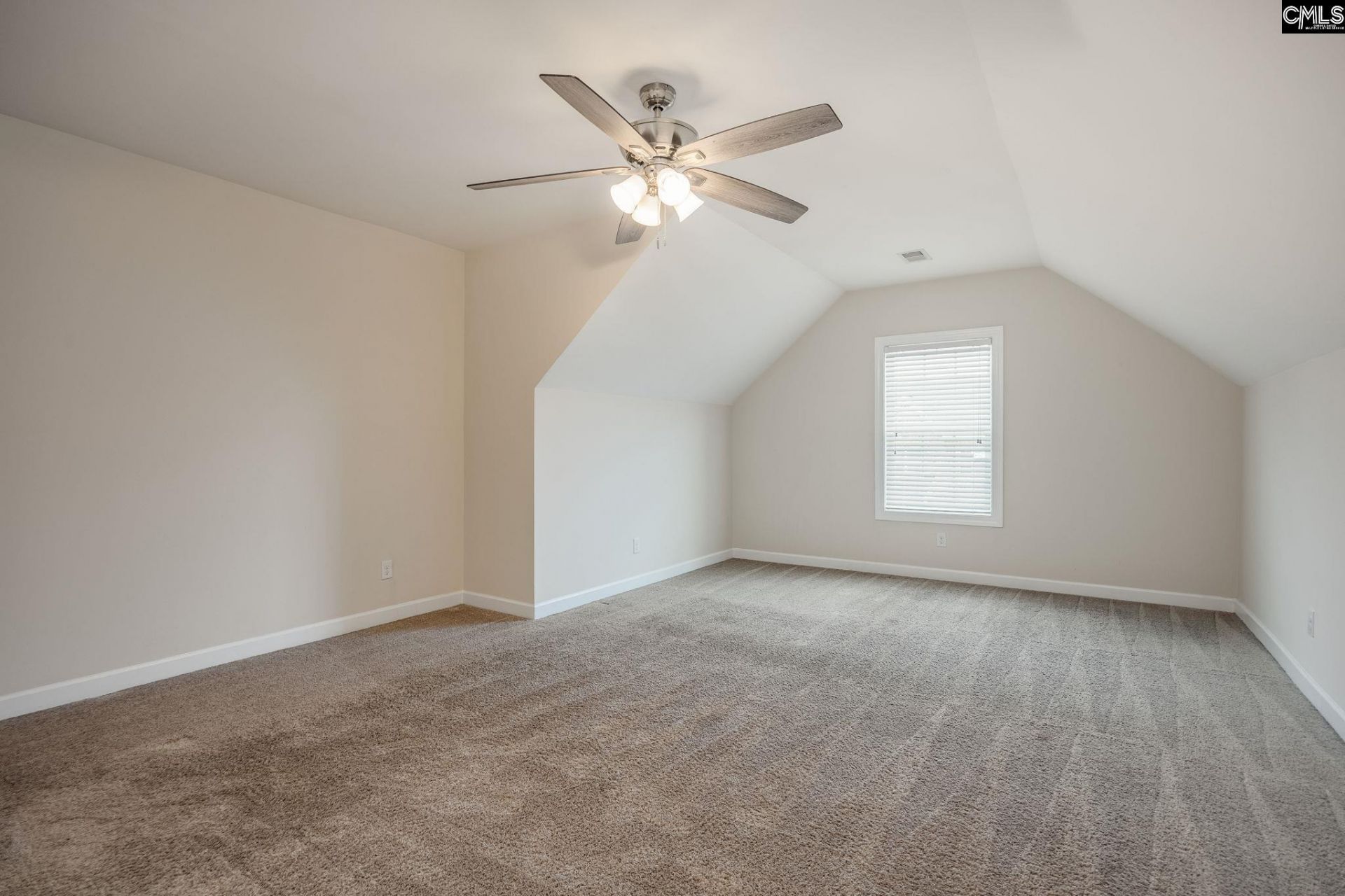 354 Montrose Drive  Photo 42