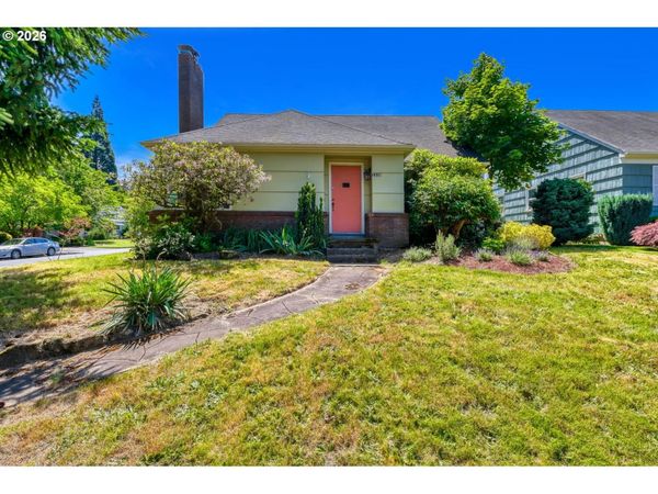 2436 NE AINSWORTH ST, Portland, OR 97211