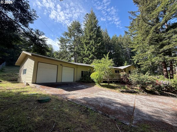 34446 CEDAR VALLEY RD, Gold Beach, OR 97444