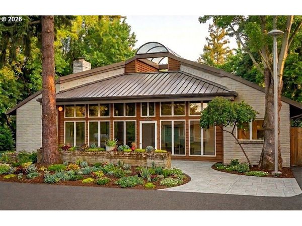 1924 WATER ST, Salem, OR 97301