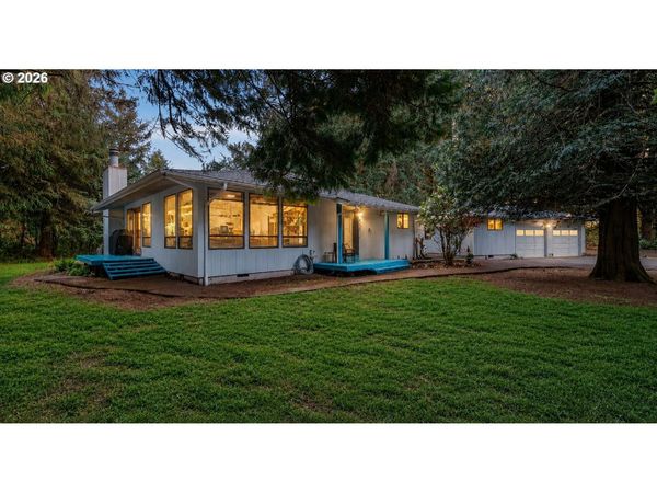 21801 SILETZ HWY, Siletz, OR 97380