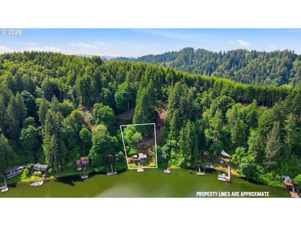 505 N TENMILE LK, Lakeside, OR 97449