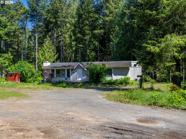 85210 DENTONS WAY, Florence, OR 97439