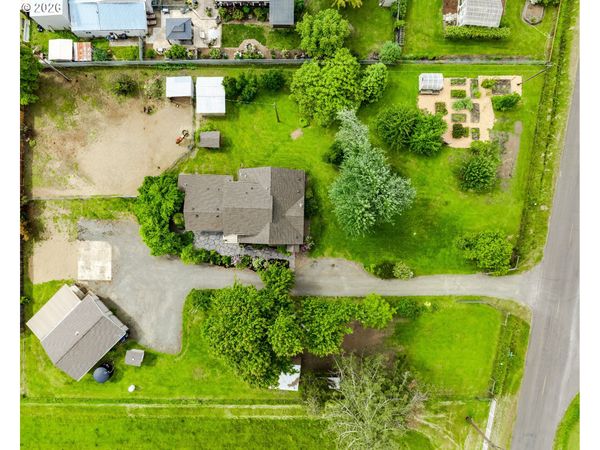 81887 DAVISSON RD, Creswell, OR 97426