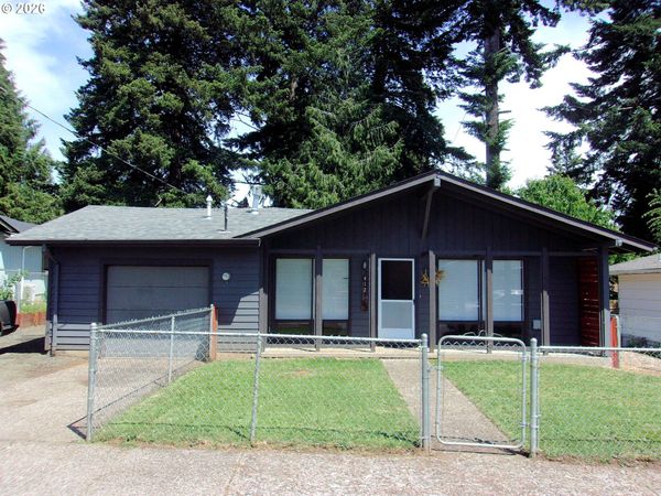 412 SW FIR ST, Willamina, OR 97396