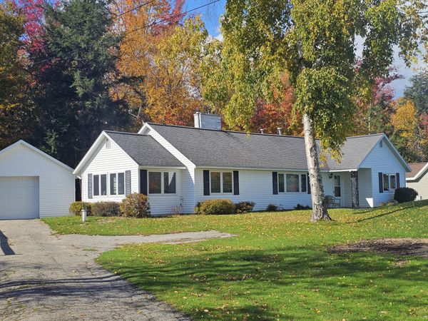 N8822 W Sprang RD, Germfask, MI 49836