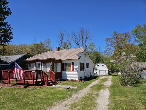 17306 Davis ST, Curtis, MI 49820
