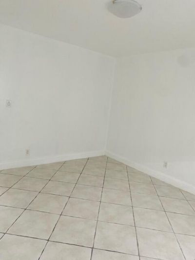 2837 NE 30th Street, Unit 2, Fort Lauderdale, FL 33306 Photo