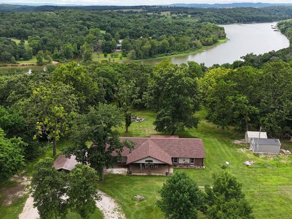 26629 Bobcat Lane, Shell Knob, MO 65747