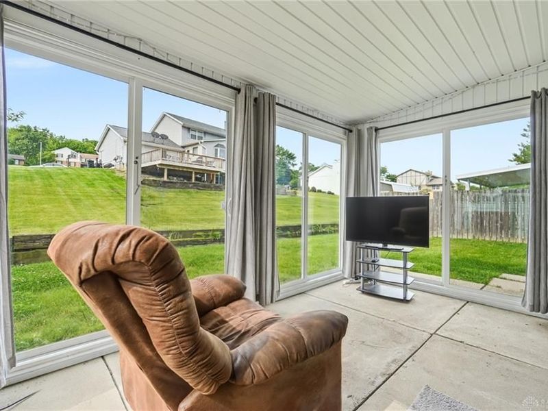 815 Spring Lake Circle, Enon Vlg, OH 45323 Photo 39