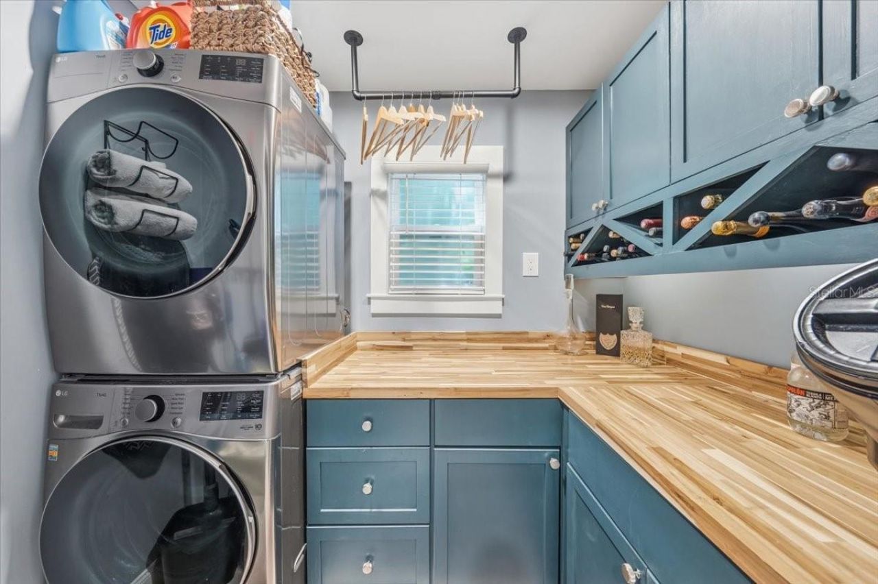 2450 Burlington Avenue N, Saint Petersburg, FL 33713 Photo