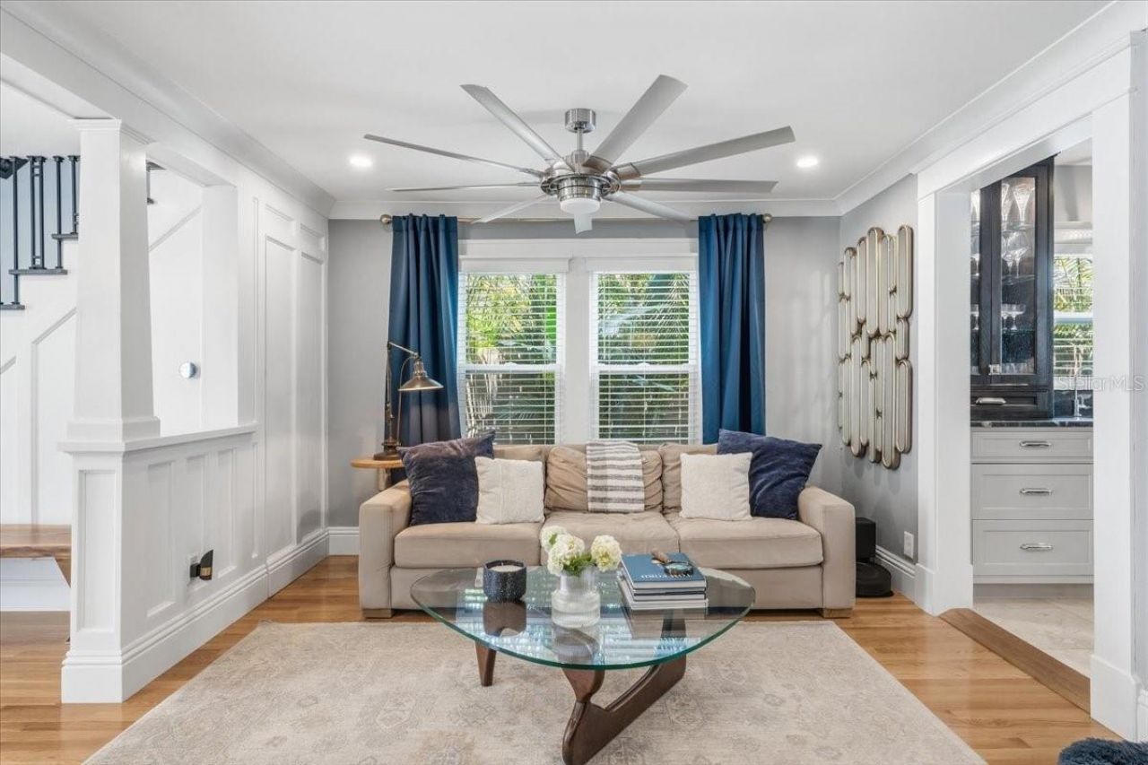 2450 Burlington Avenue N, Saint Petersburg, FL 33713 Photo