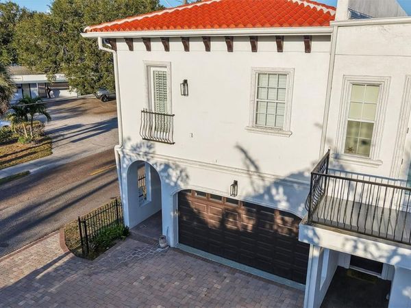 5601 BAYSHORE BOULEVARD , Unit F, TAMPA, FL 33611