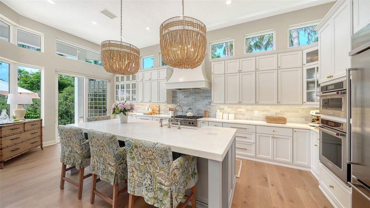 3563 Fair Oaks Lane, Longboat Key, FL 34228 Photo