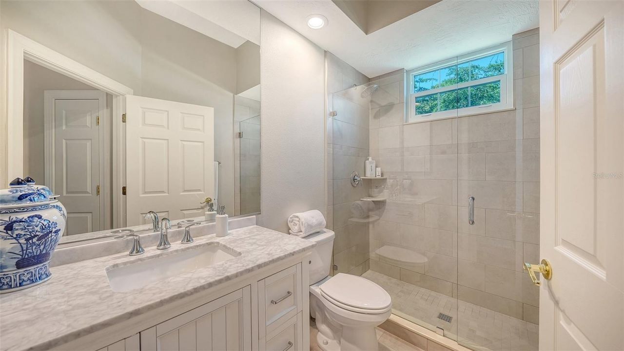 3563 Fair Oaks Lane, Longboat Key, FL 34228 Photo