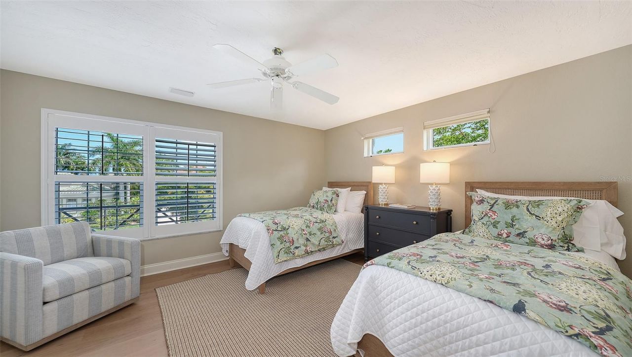 3563 Fair Oaks Lane, Longboat Key, FL 34228 Photo