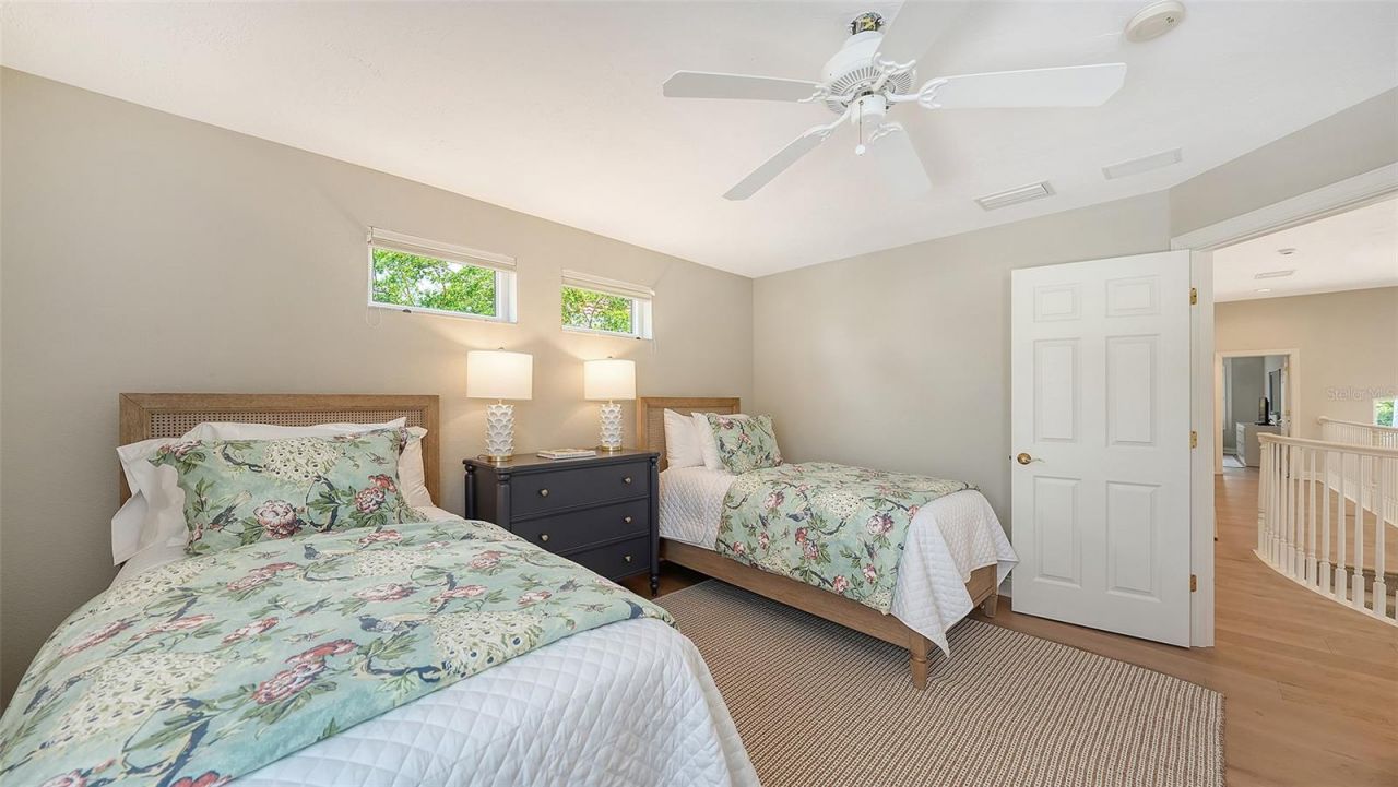 3563 Fair Oaks Lane, Longboat Key, FL 34228 Photo