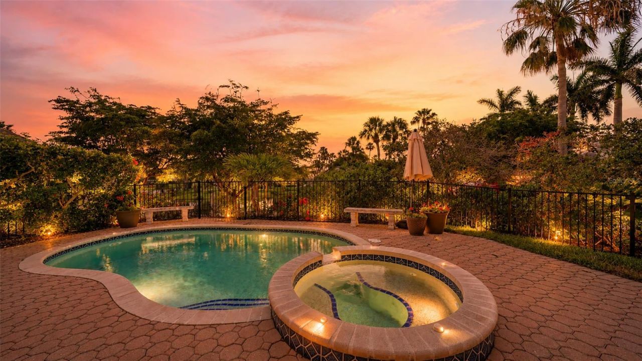 3563 Fair Oaks Lane, Longboat Key, FL 34228 Photo