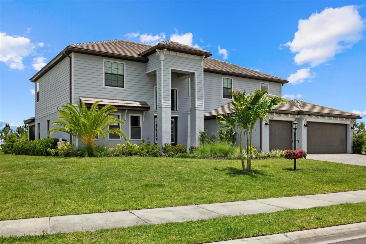 15347 Golden Beam Place, Lakewood Ranch, FL 34211 Photo