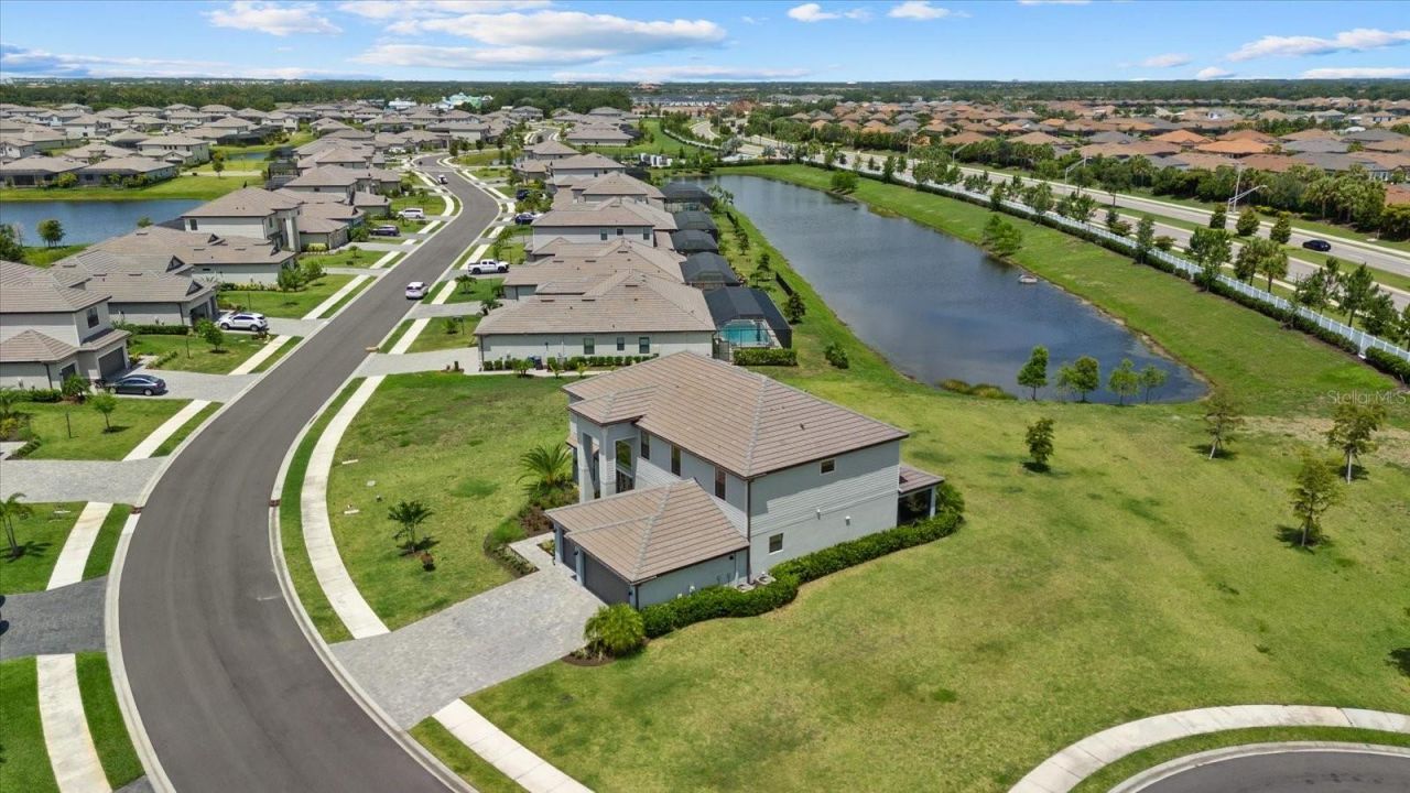 15347 Golden Beam Place, Lakewood Ranch, FL 34211 Photo