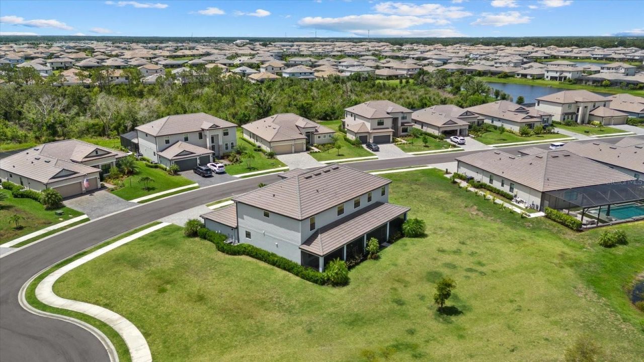 15347 Golden Beam Place, Lakewood Ranch, FL 34211 Photo