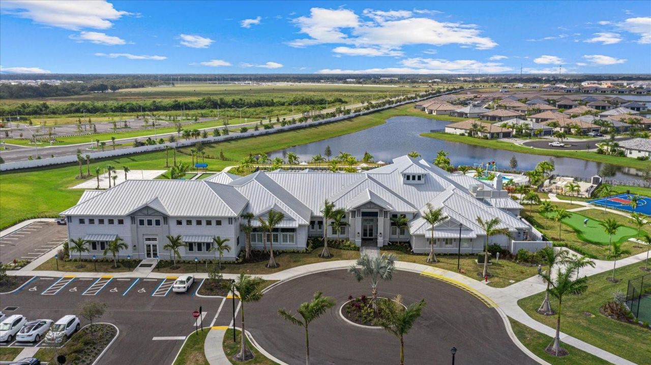 15347 Golden Beam Place, Lakewood Ranch, FL 34211 Photo