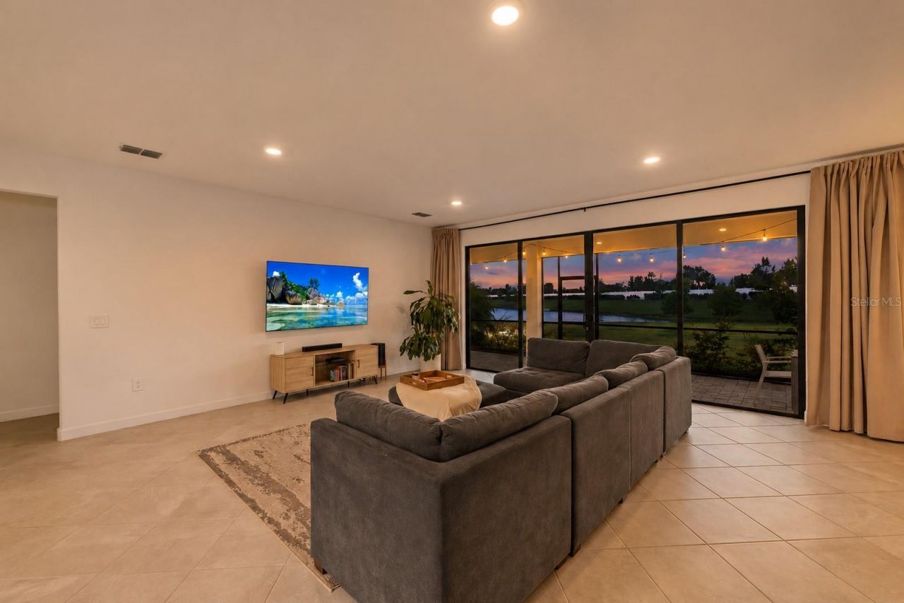 15347 Golden Beam Place, Lakewood Ranch, FL 34211 Photo