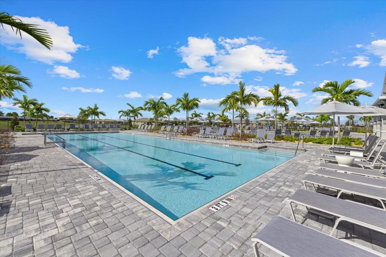 15347 Golden Beam Place, Lakewood Ranch, FL 34211 Photo