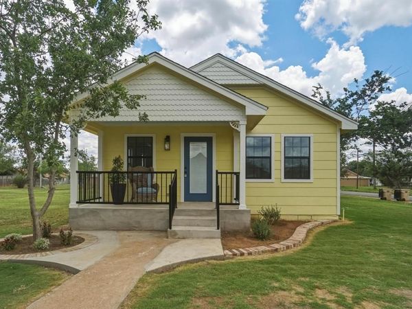 111 Rose , Merkel, TX 79536