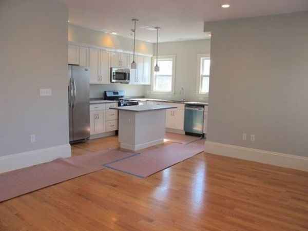 15 Quincy St, Unit 3, Somerville, MA 02143