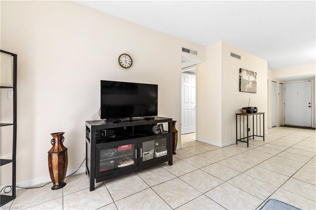 12501 Mcgregor Blvd, Unit 11, Fort Myers, FL 33919 Photo