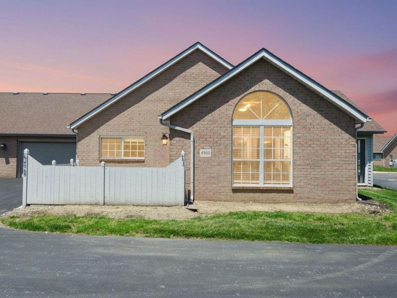 4969 Meadow Run Drive , Hilliard, OH 43026 Photo 1