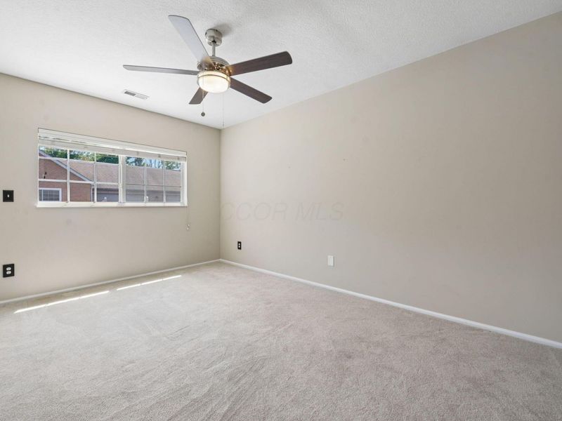 4969 Meadow Run Drive , Hilliard, OH 43026 Photo 20