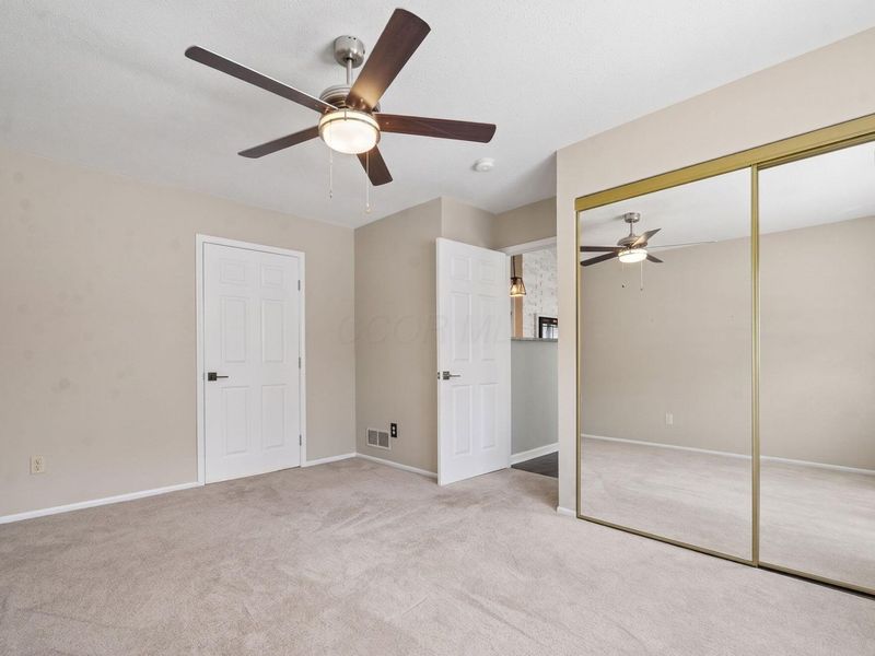 4969 Meadow Run Drive , Hilliard, OH 43026 Photo 21