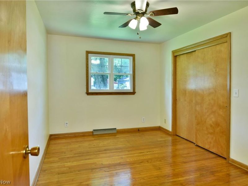4975 Maple Drive, Vienna, OH 44473 Photo 27