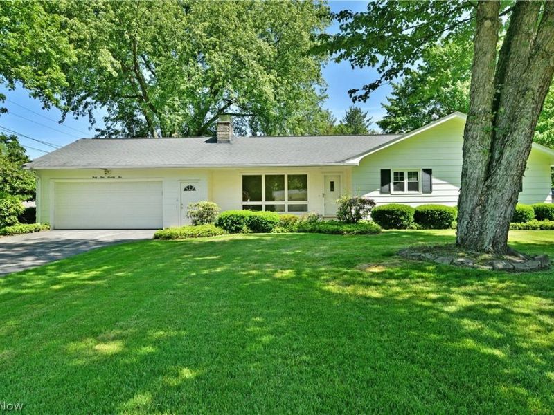 4975 Maple Drive, Vienna, OH 44473 Photo 46